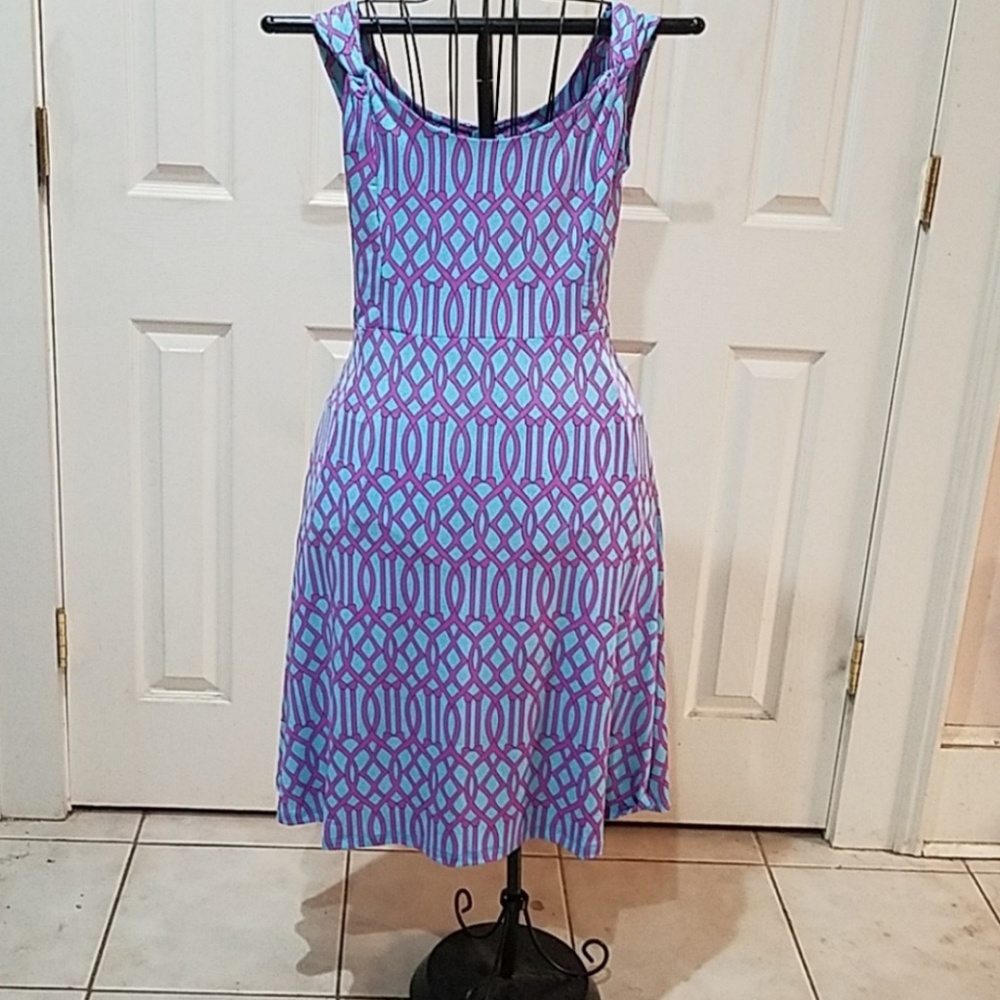 BOGO DRESSES - Picture 5 of 7
